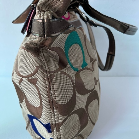 Coach NWOT Poppy Large Embroidered Multi Colored Signature “C” - Picture 6 of 10